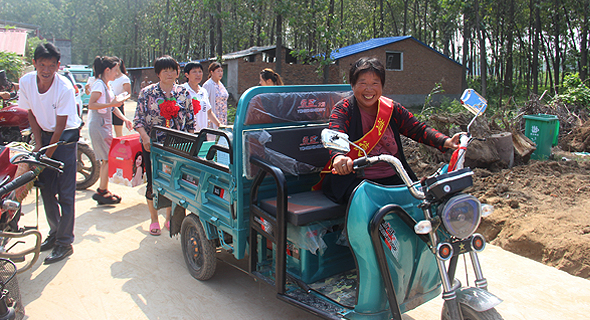 商水：道德模范引領社會新風